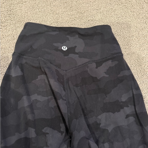 Lululemon Align Jogger Camo Size 0 - 22” inseam - Picture 4 of 4